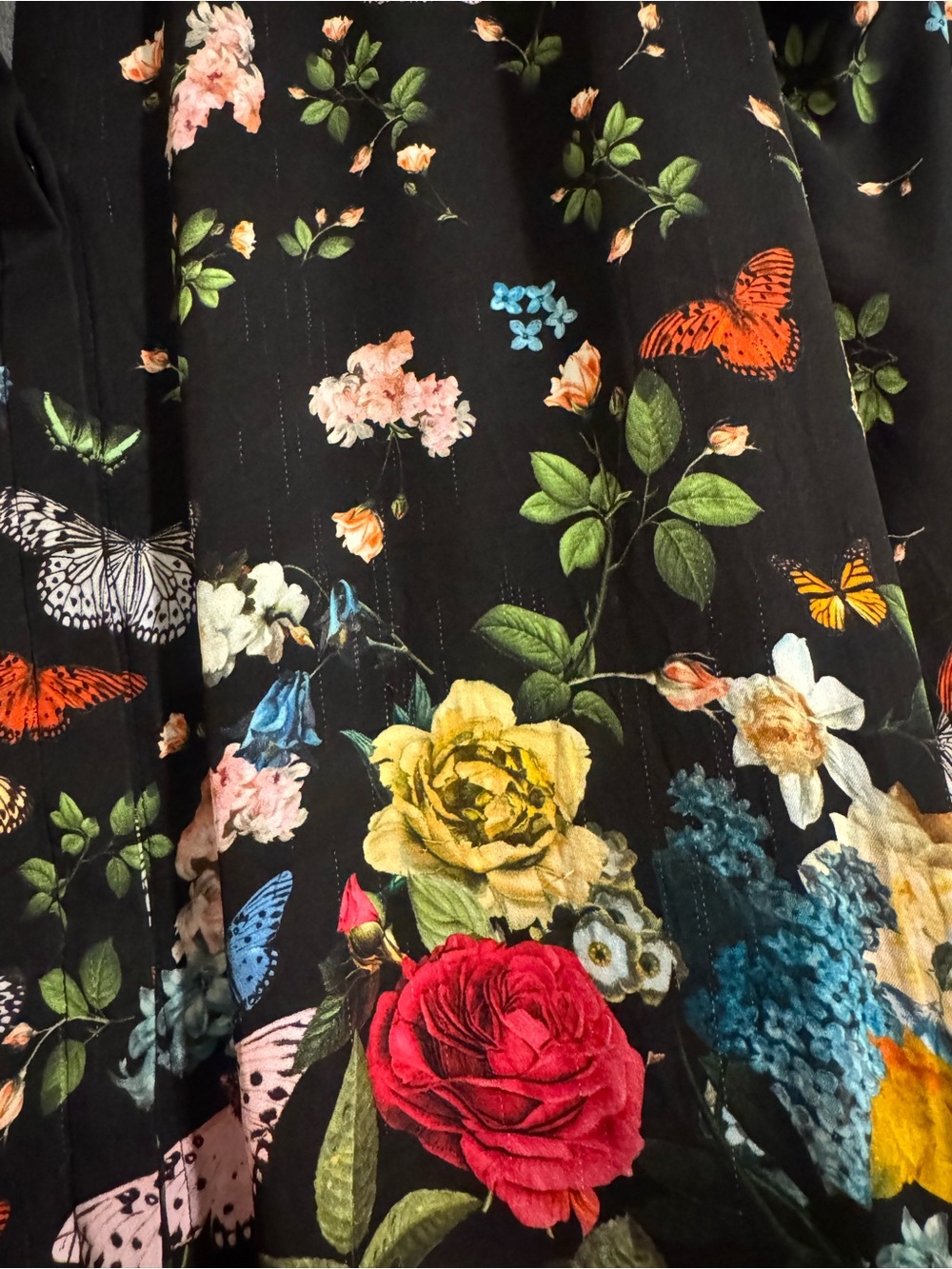 Alice + Olivia Helen Blouse Floral V-Neck Puff-Sleeve - Picture 5 of 5